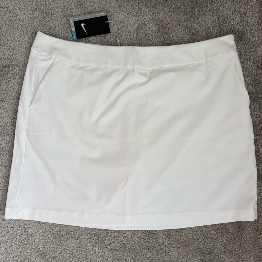 NWT Nike Golf White Mini Skort